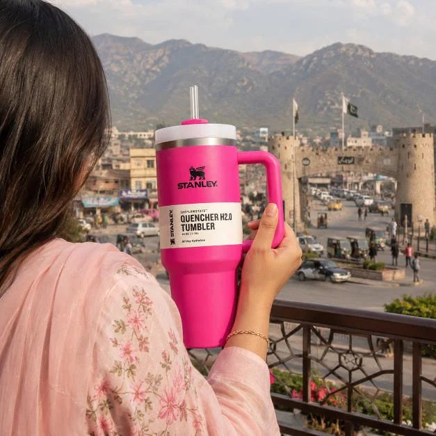 Stanley Tumbler 40oz – Dark Pink